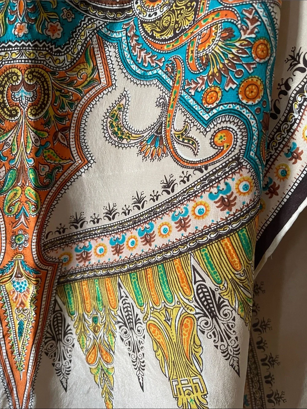 Vintage Silk Cream Brown Medallion Print Silk-Feel Scarf Wrap